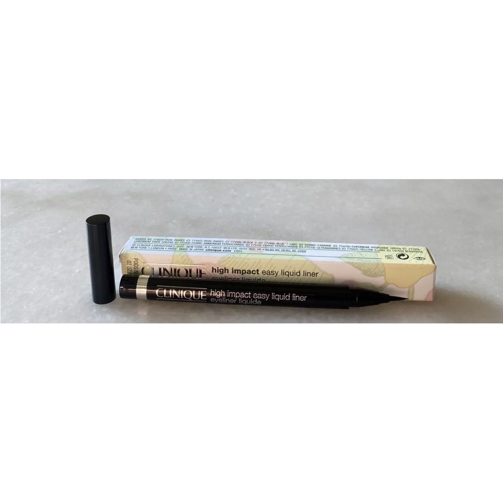 Clinique High Impact Easy Liquid Liner-#01 Black NIB💚